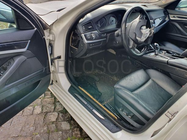 BMW 520D Touring · Ano 2011