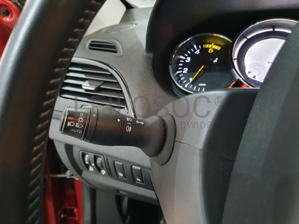 Renault Mégane 1.5 DCI · Ano 2015