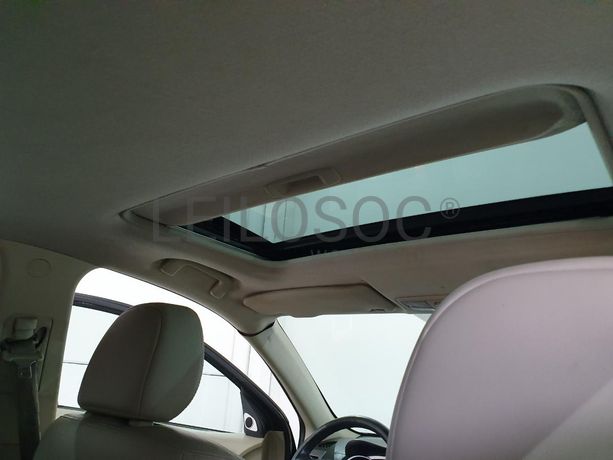 Mitsubishi Outlander 2.0 DI-D · Ano 2007