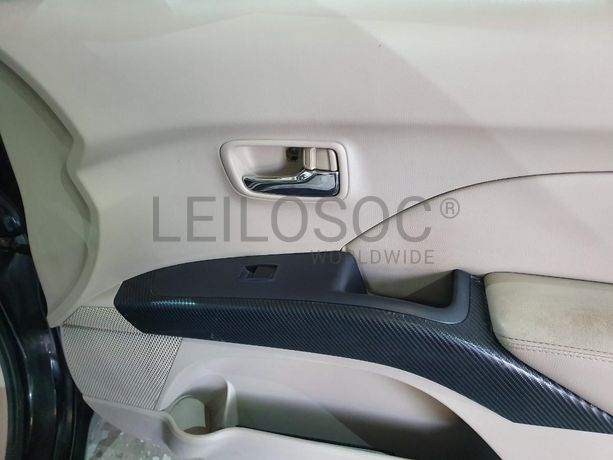 Mitsubishi Outlander 2.0 DI-D · Ano 2007