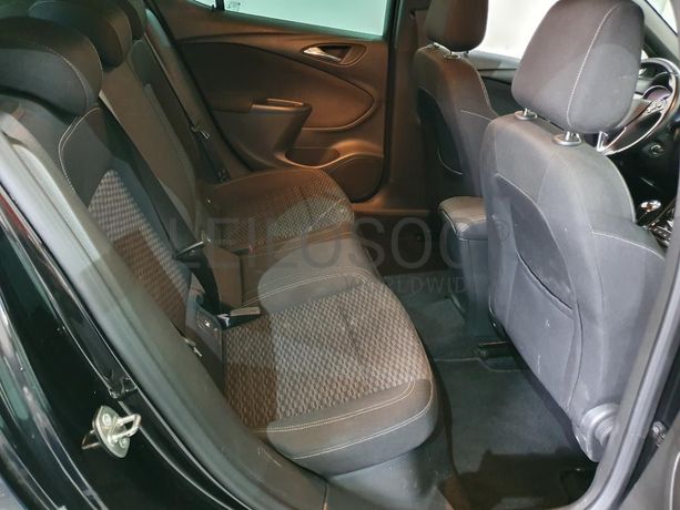 Opel Astra 1.4 Turbo · Ano 2017