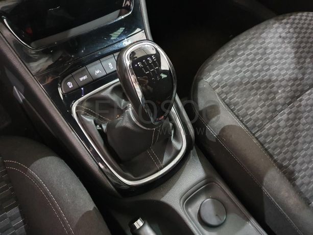 Opel Astra 1.4 Turbo · Ano 2017