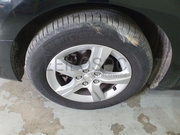 Peugeot 508 SW 1.6 HDI · Ano 2014