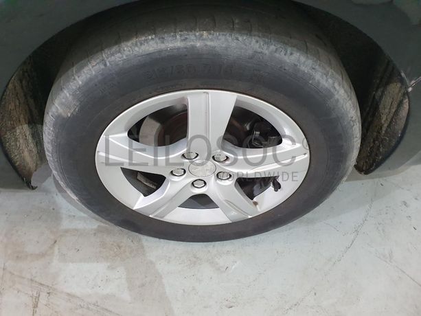 Peugeot 508 SW 1.6 HDI · Ano 2014