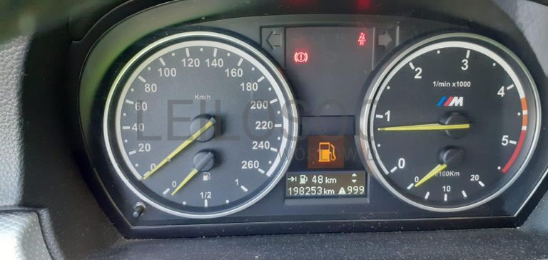 BMW 320D · Ano 2009