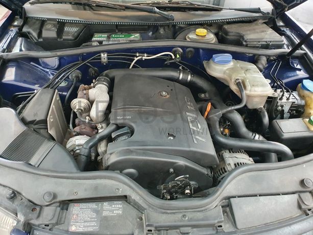 Volkswagen Passat 1.9 TDI · Ano 1997