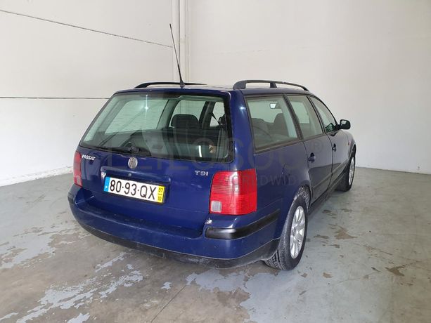 Volkswagen Passat 1.9 TDI · Ano 1997
