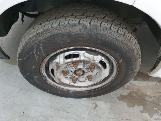 Ford Transit 2.0 DI · Ano 2002