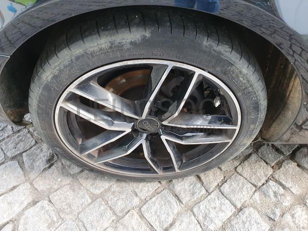 Audi A4 2.0 TDI · Ano 2012