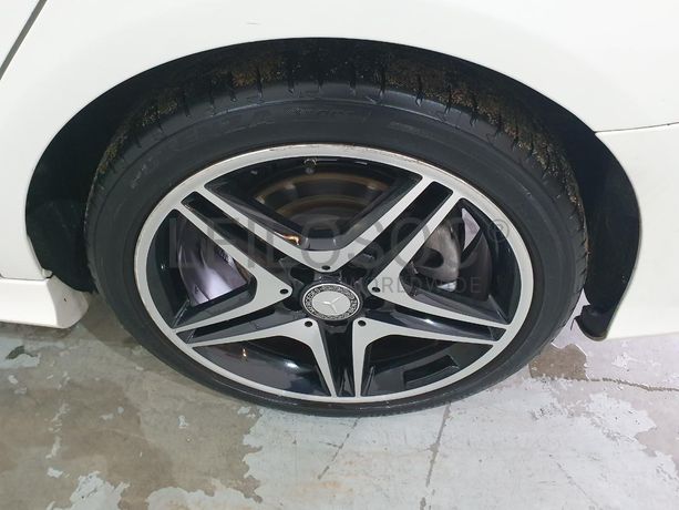 Mercedes-Benz CLA 200 CDI KIT AMG · Ano 2015