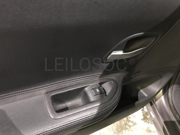 Renault Laguna 1.9 DCI · Ano 2004