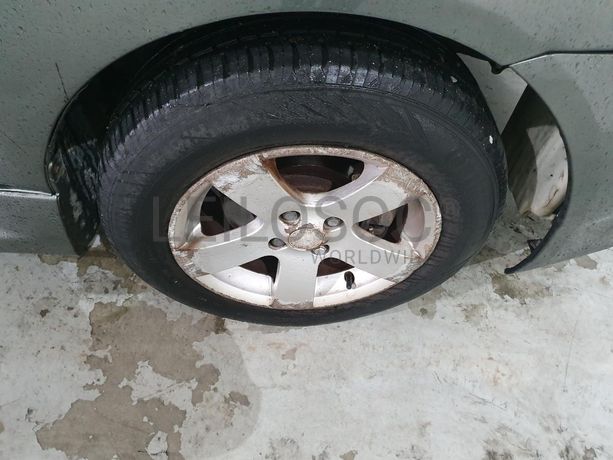 Toyota Corolla 1.4D · Ano 2004