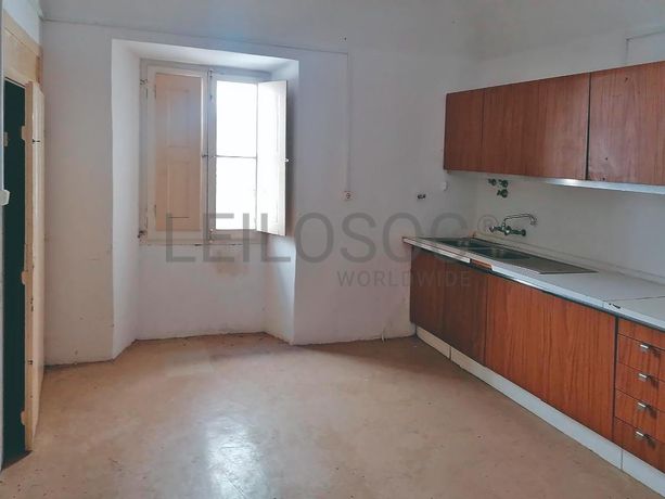 Edifício Histórico · Évora