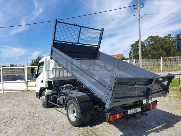 Mitsubishi Canter · Ano 2008