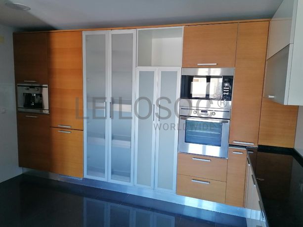 Apartamento T3 · Alfragide, Amadora