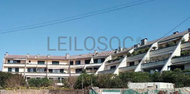 Apartamento T3 c/ logradouro · Vila Nova de Gaia