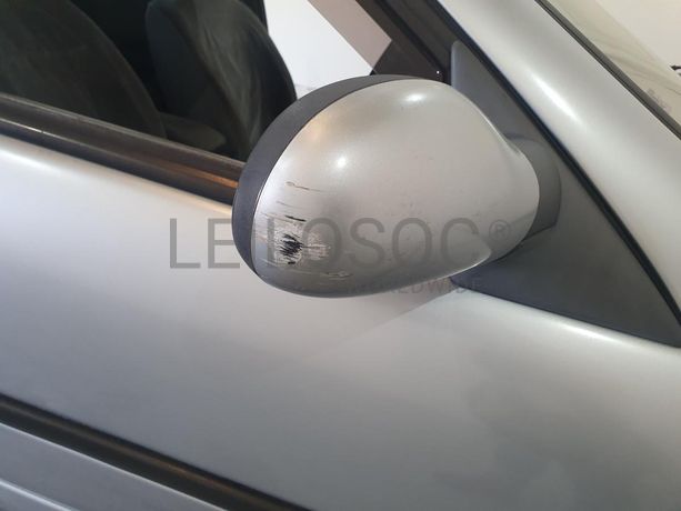 Renault Laguna 1.9 DTI · Ano 1999