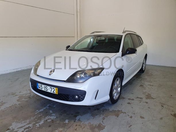 Renault Laguna 2.0 DCI · Ano 2010