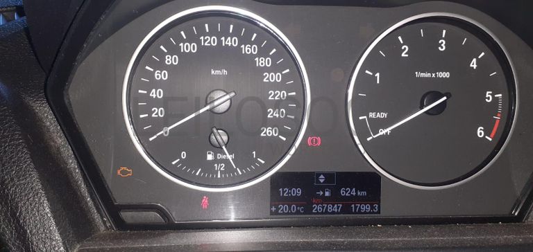 BMW 118D · Ano 2012