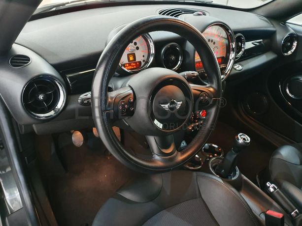 Mini Cooper Cabrio 1.6 · Ano 2013