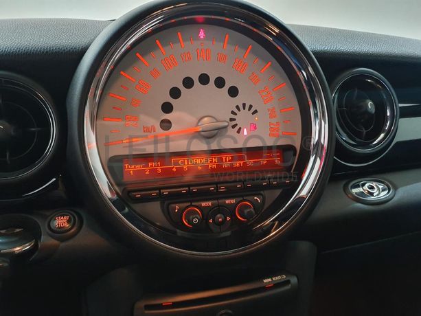 Mini Cooper Cabrio 1.6 · Ano 2013