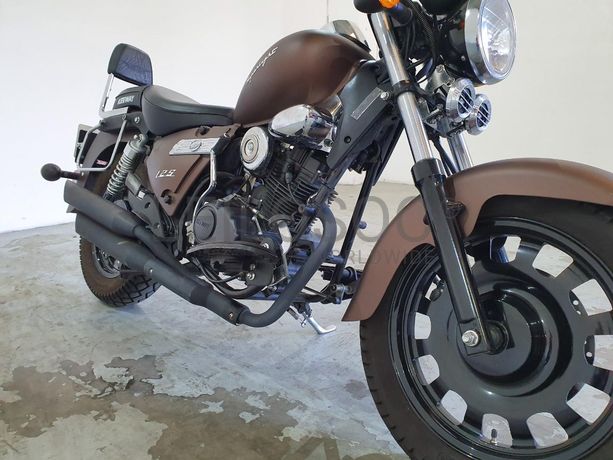 Keeway Superlight 125 · Ano 2014