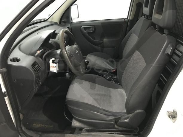 Opel Combo 1.3CDTI · Ano 2007