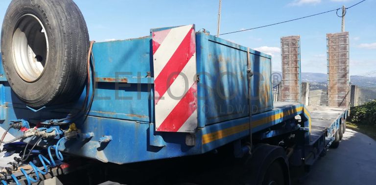 Porta-Máquinas ACTM 3 Eixos · Ano 2004