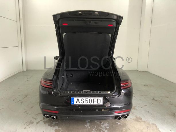 Porsche Panamera 4S · Ano 2017
