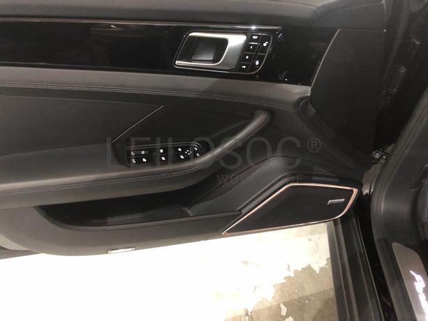 Porsche Panamera 4S · Ano 2017