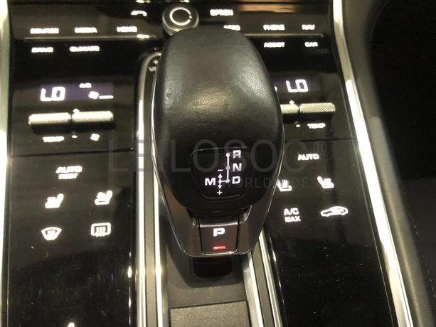 Porsche Panamera 4S · Ano 2017