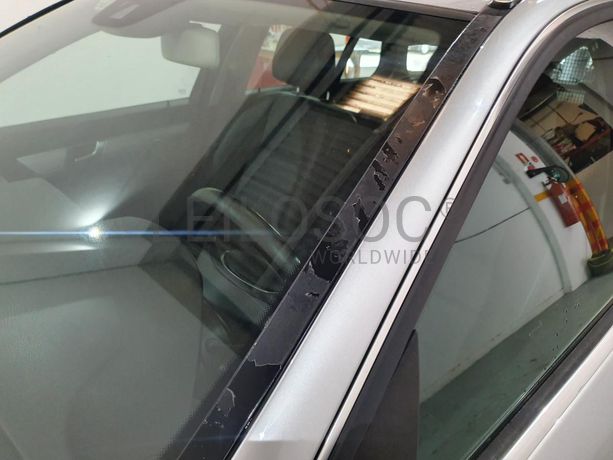 Mercedes-Benz C220 CDI · Ano 2011