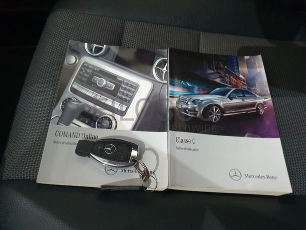 Mercedes-Benz C220 CDI · Ano 2011