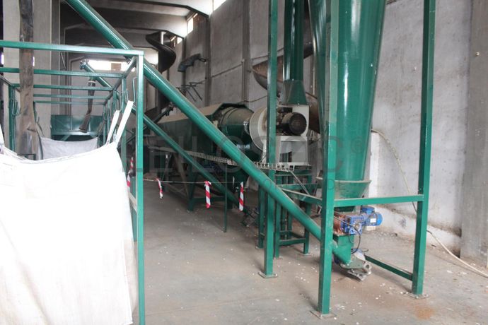 Linha de limpeza e secagem de caroço de azeitona FN15