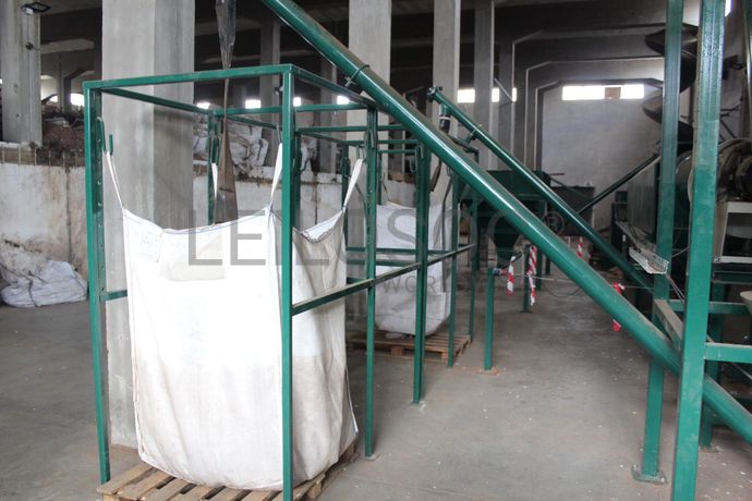 Linha de limpeza e secagem de caroço de azeitona FN15