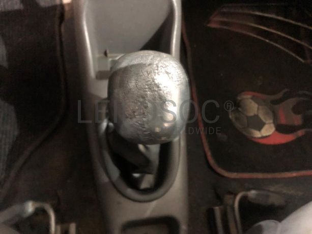 Ford Fiesta Van 1.8 · Ano 1999