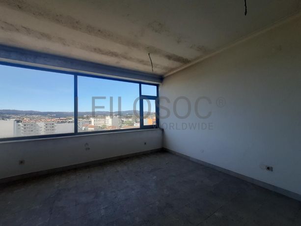 Escritório · Paços de Ferreira