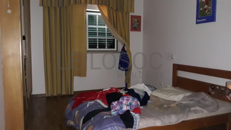 Moradia V3 c/ logradouro · Marinha Grande