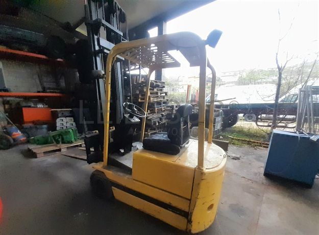 Empilhador Yale ERP-030