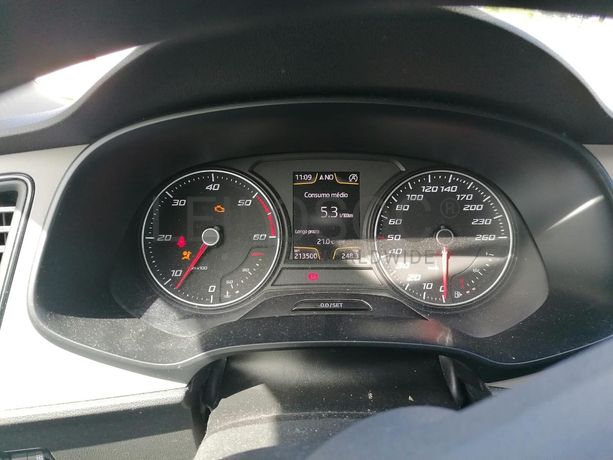 Seat Leon 1.6TDI · Ano 2013