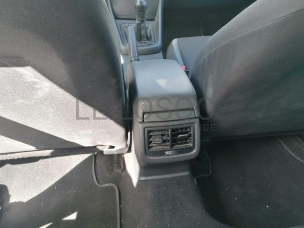 Seat Leon 1.6TDI · Ano 2013