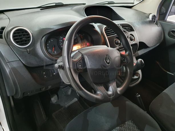 Renault Kangoo 1.5 DCI · Ano 2015