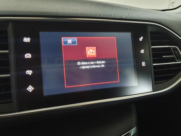 Peugeot 308 SW 1.6 HDI · Ano 2014