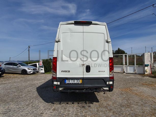 Iveco Daily 35-160 · Ano 2017