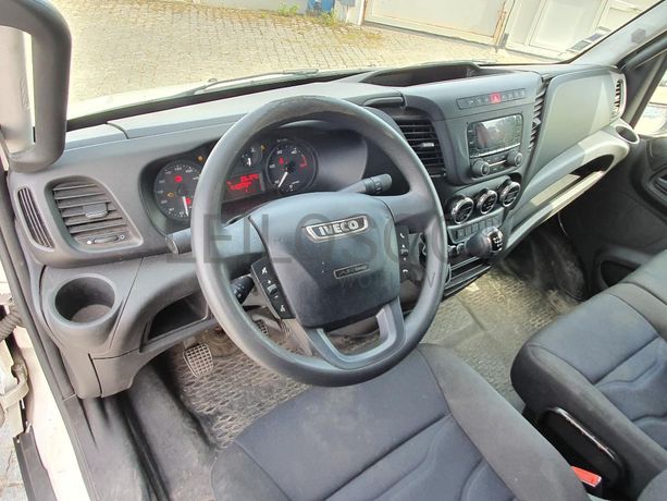 Iveco Daily 35-160 · Ano 2017
