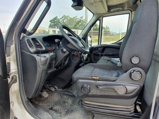 Iveco Daily 35-160 · Ano 2017