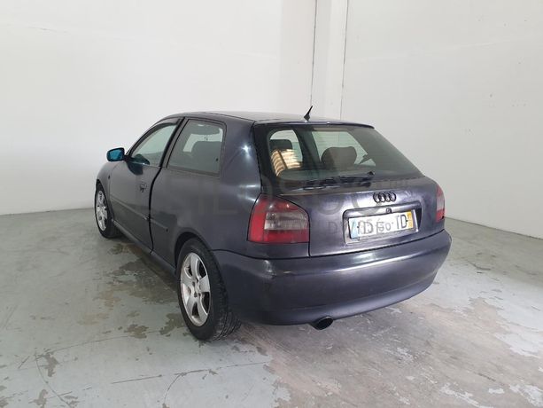 Audi A3 1.9 TDI · Ano 1997