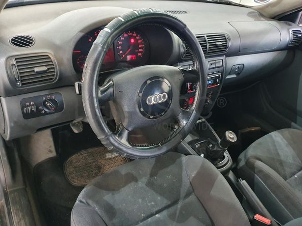 Audi A3 1.9 TDI · Ano 1997