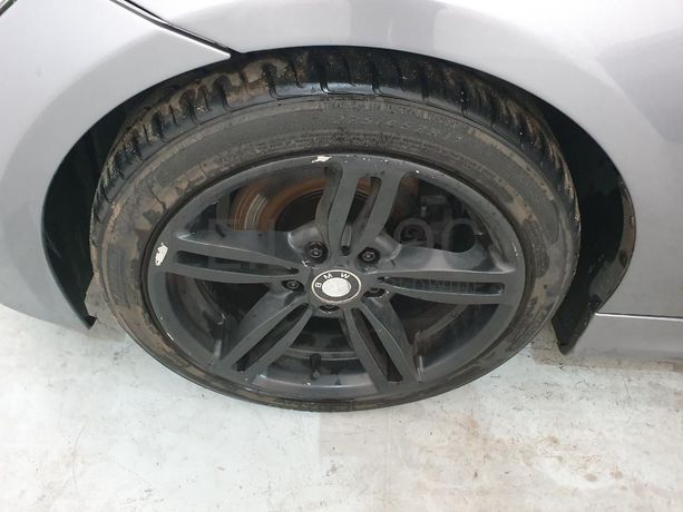 BMW 318D · Ano 2010