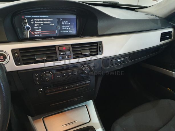 BMW 318D · Ano 2010